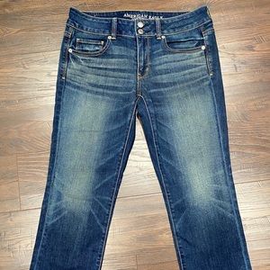 American Eagle Artist Crop - Size 8 Reg